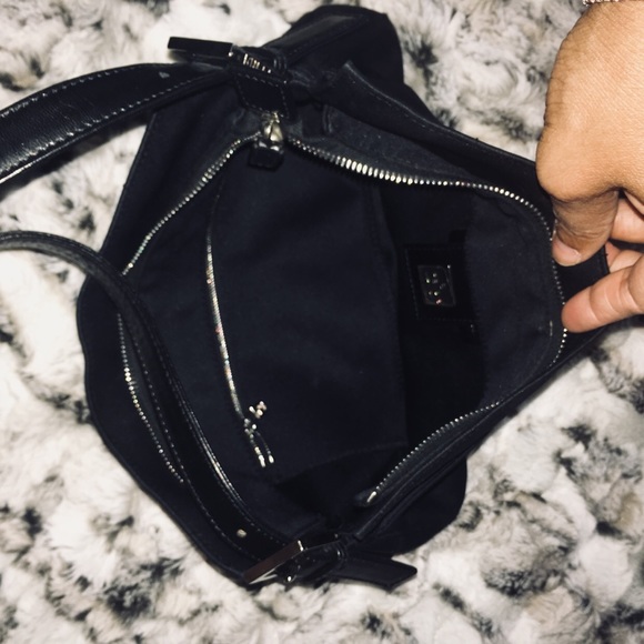 FENDI BLACK NEOPRENE SHOULDER BAG - Picture 2 of 8